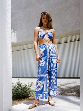 NWT - Saboskirt Backless Brighton Jumpsuit - Size 2